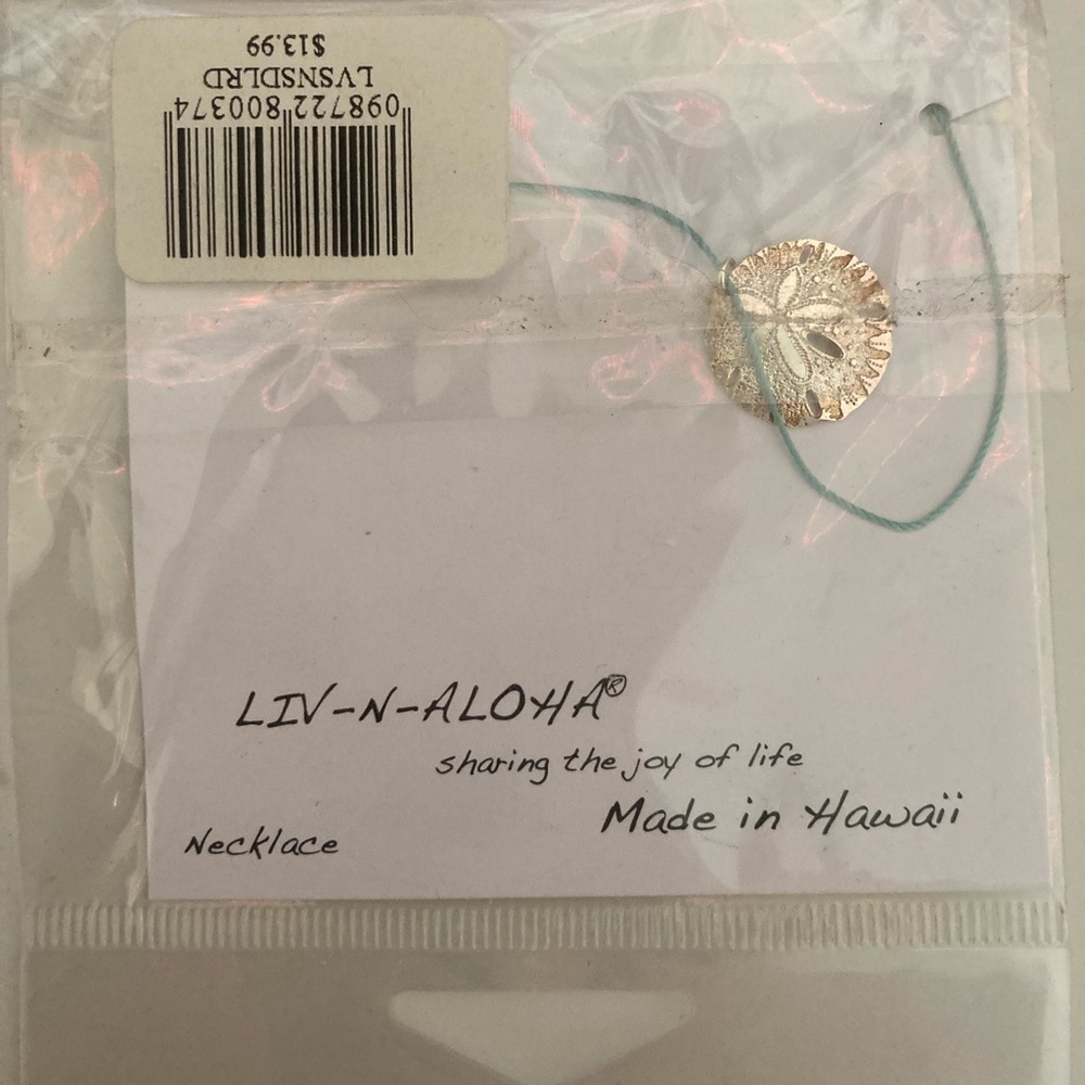 LIV-N-ALOHA necklace